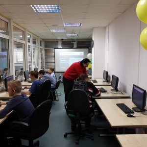 Северный город Норильск приглашает в KIBERone - КИБЕРшкола программирования для детей, компьютерные курсы для школьников, начинающих и подростков - KIBERone г. Голицино